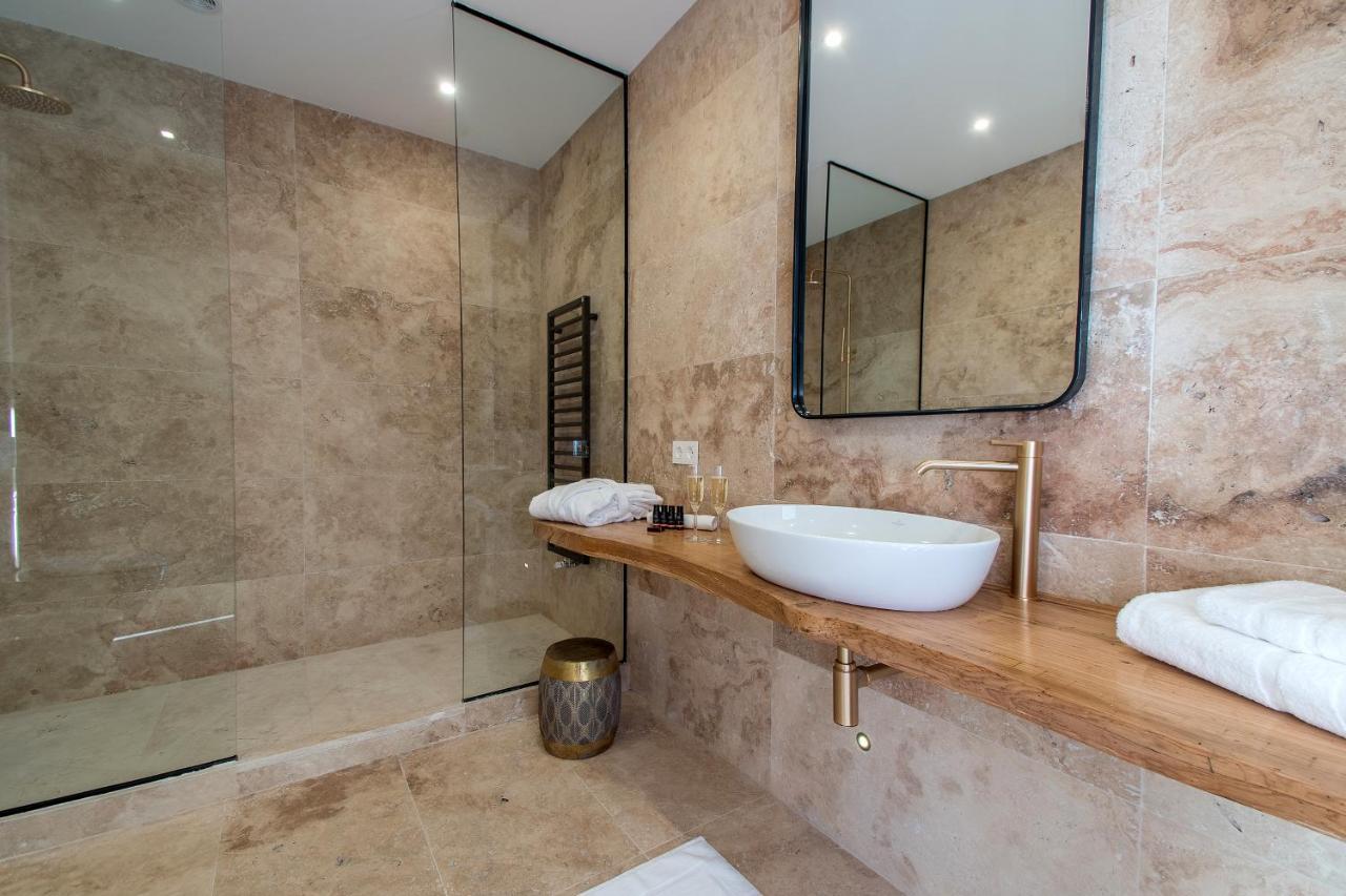 Sierra Blanca Art Of Healing Marbella